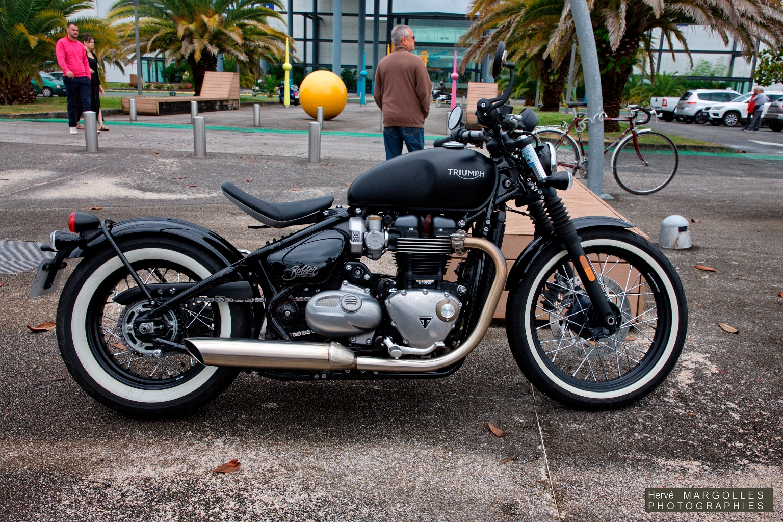 Xmoto-Triumph Bobber.jpg